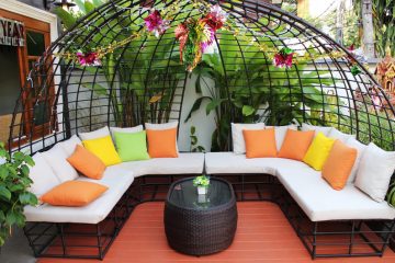 Patio Makeover: 5 Brilliant and Inexpensive Ideas